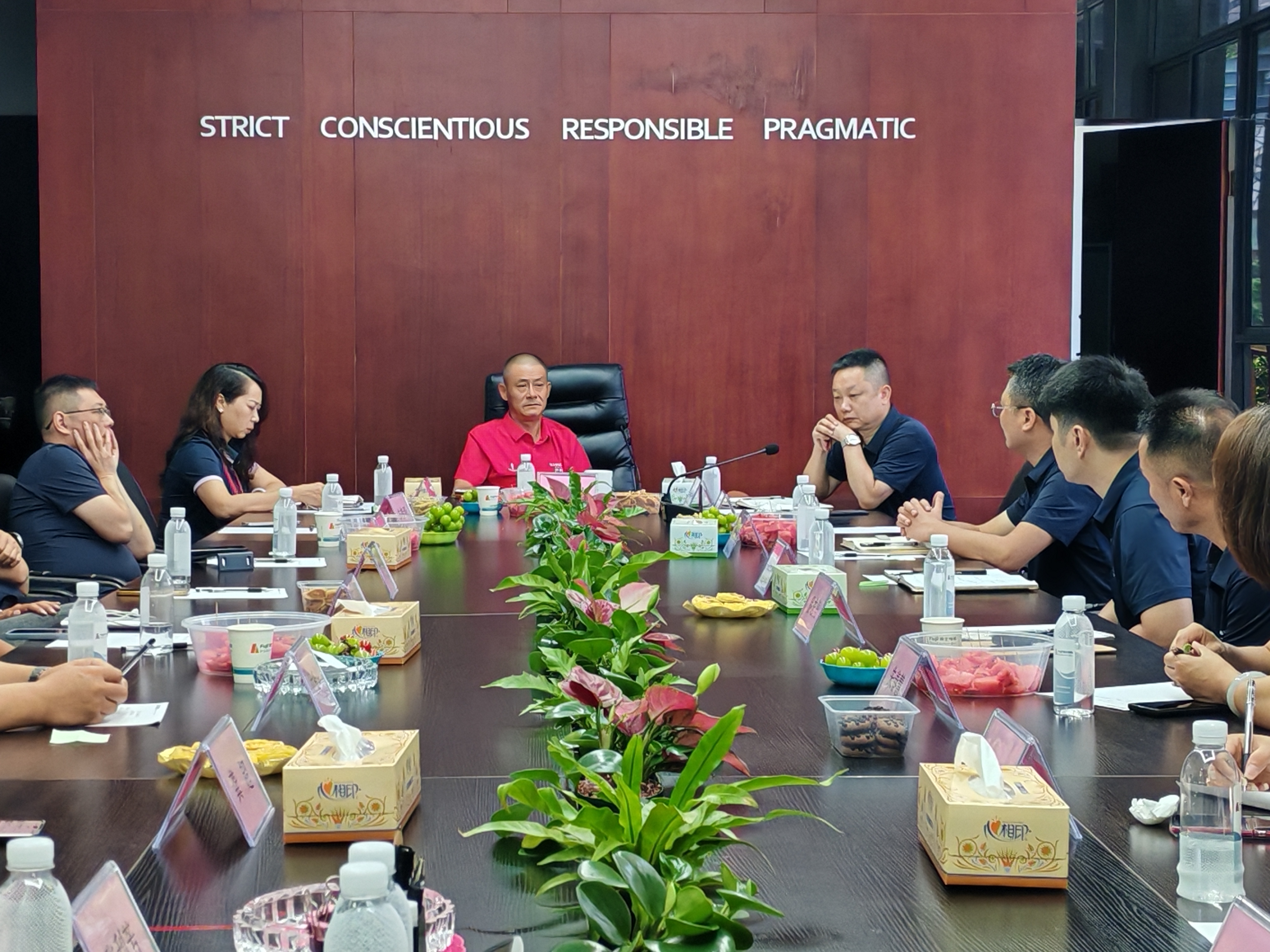 破局前行,聚力攻坚 | 爱游戏最新官网-爱游戏(中国)年中总结规划会 破局前行,聚力攻坚 | 爱游戏最新官网-爱游戏(中国)年中总结规划会